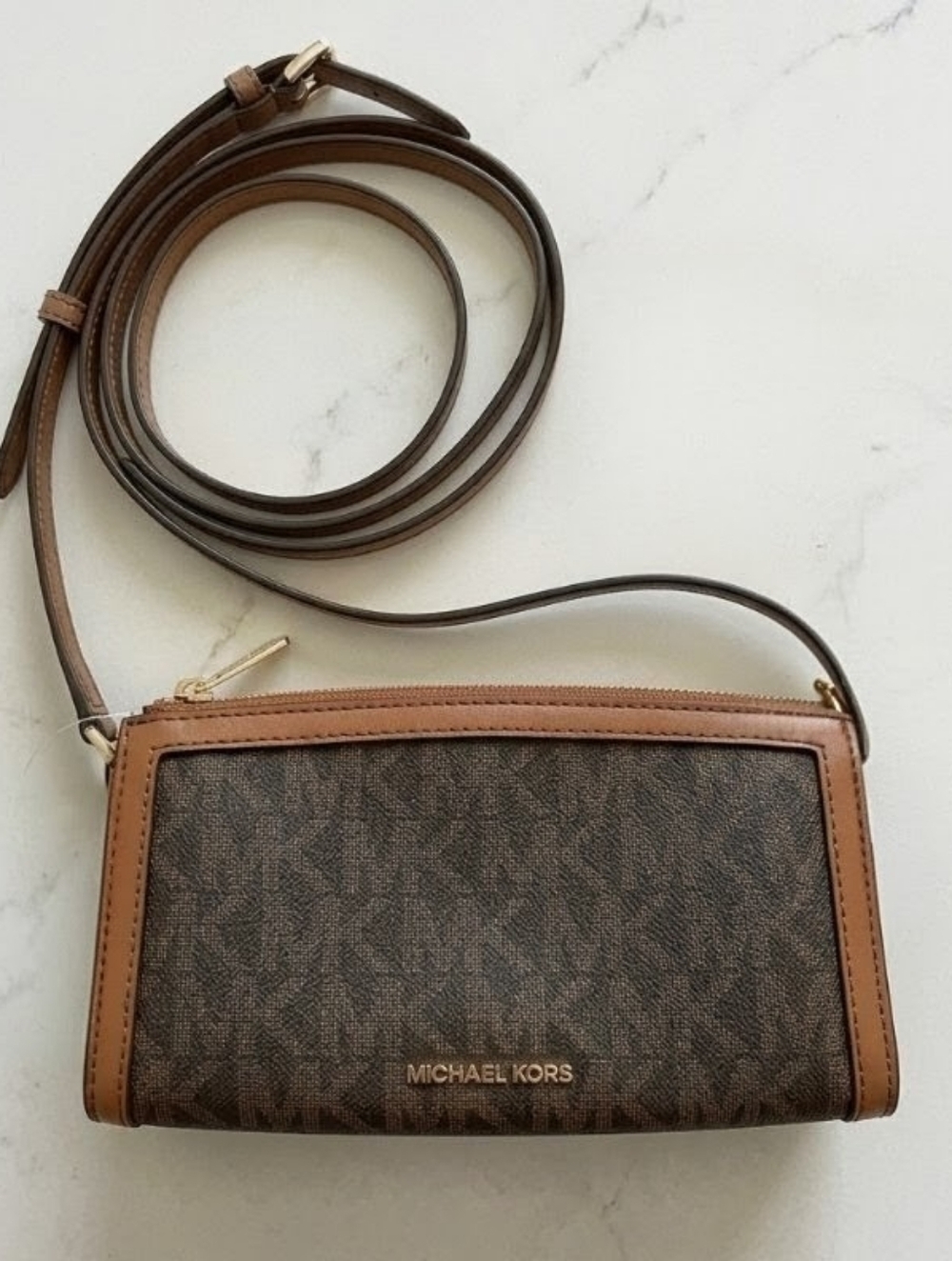 NWT Michael Kors Jet Set Medium Signature Logo Crossbody Bag